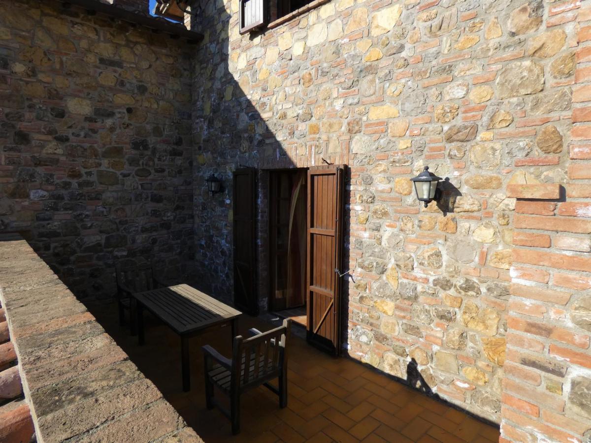 Scappo In Umbria, La Vallata Parrano Exterior foto