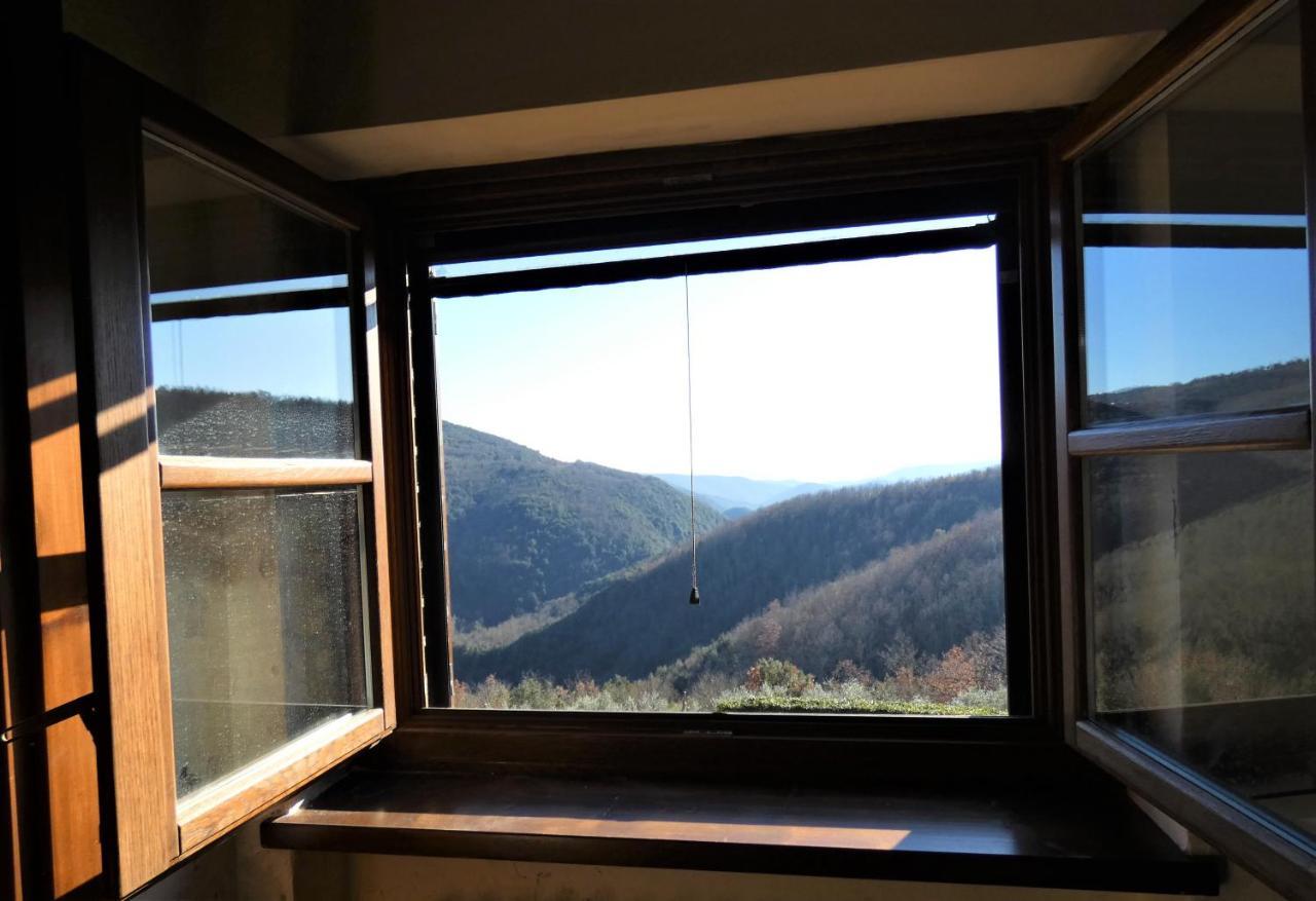 Scappo In Umbria, La Vallata Parrano Exterior foto